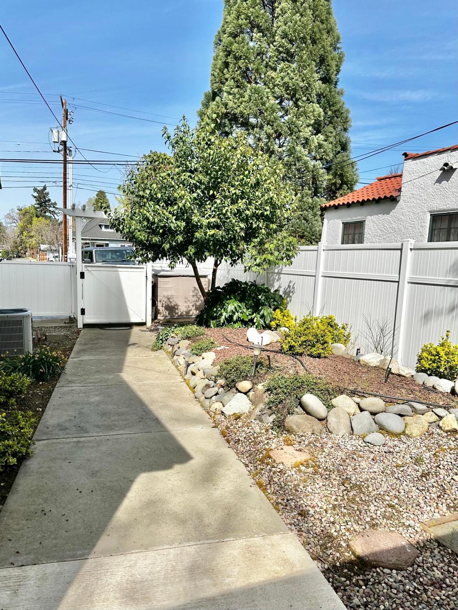 1930S Queen Anne Historic Downtown Retreat Medford Exterior photo